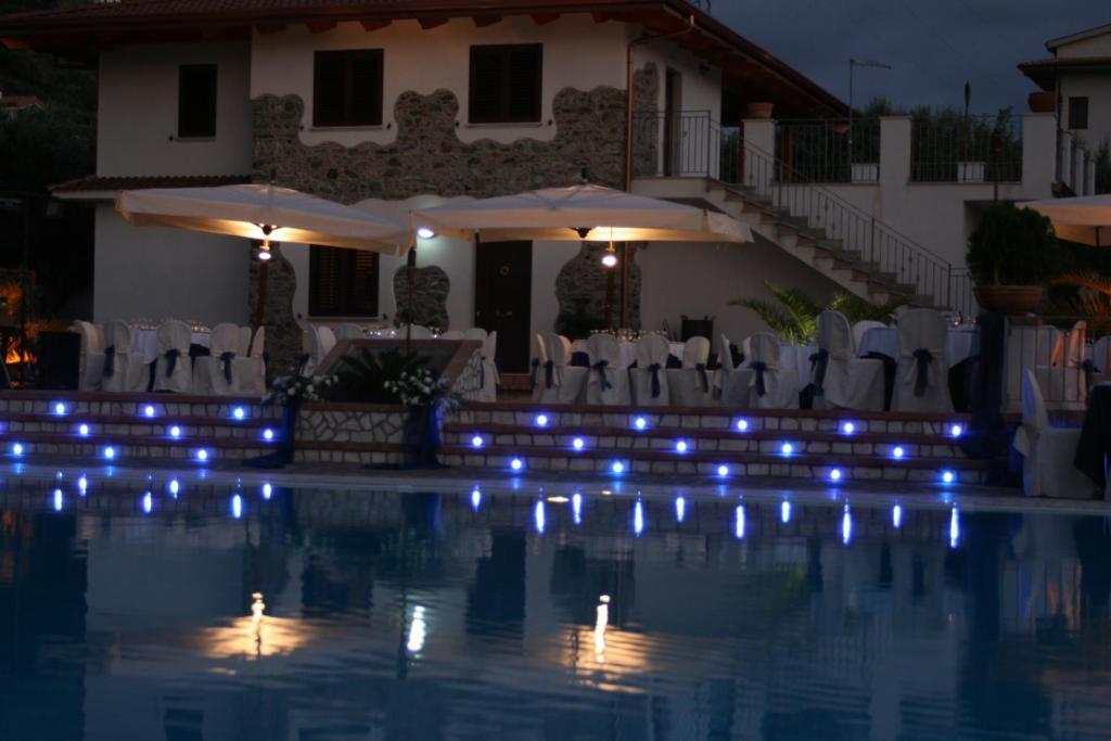 Hotel Gaudio Longobardi Екстер'єр фото