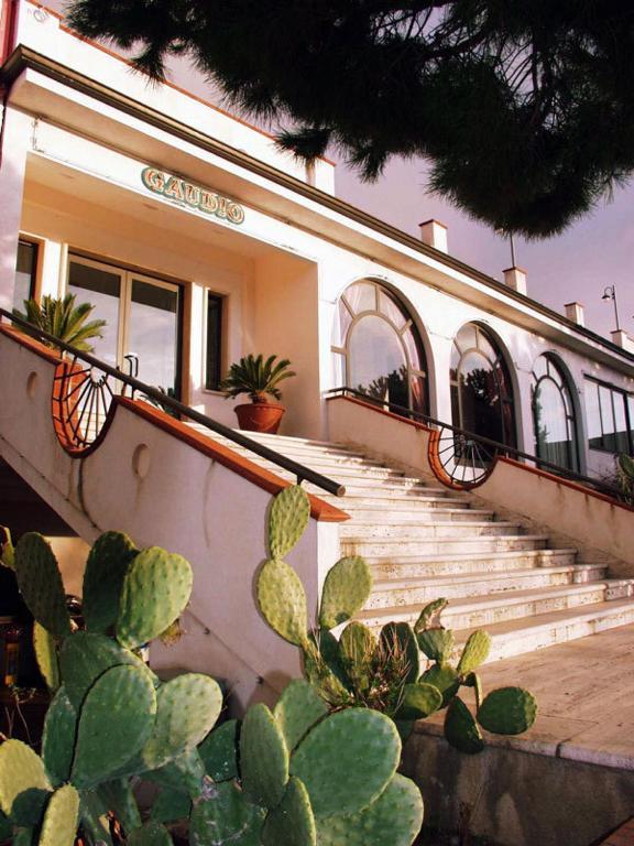 Hotel Gaudio Longobardi Екстер'єр фото