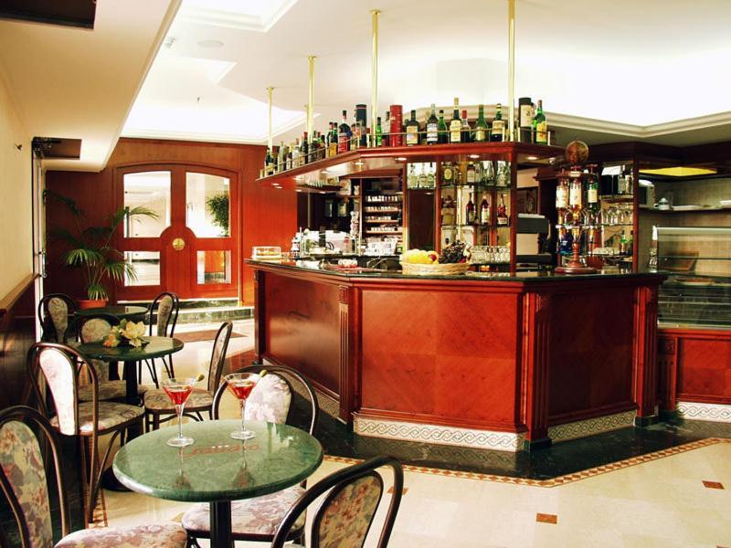 Hotel Gaudio Longobardi Екстер'єр фото